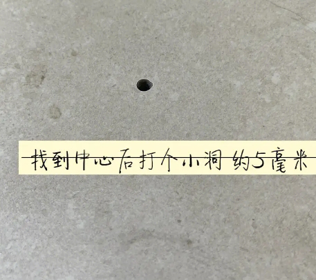 太康瓷砖空鼓维修公司专业解答在瓷砖铺贴过程中，如果砂料搅拌不均匀，将会带来以下问题
